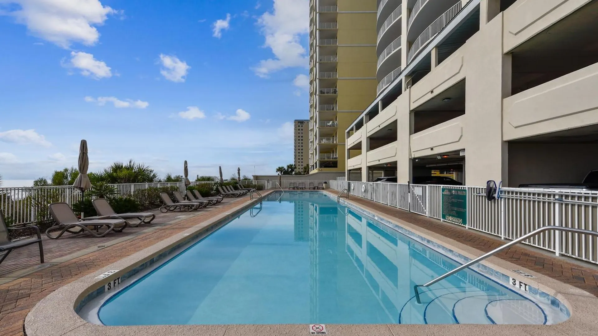 Semesterbostad Twin Palms Resort #1605 By Book That Condo Panama City Beach USA